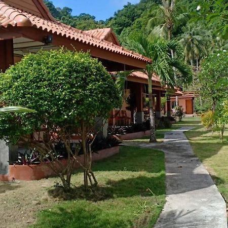 Koh Ngai Kaimuk Thong Resort Exterior foto